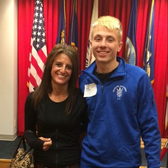 Meet your Posher, David - Picture 1 of 1